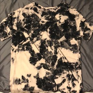 Medium sized t-shirt